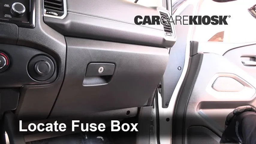 2022 Nissan Frontier SV 3.8L V6 Fuse (Interior)